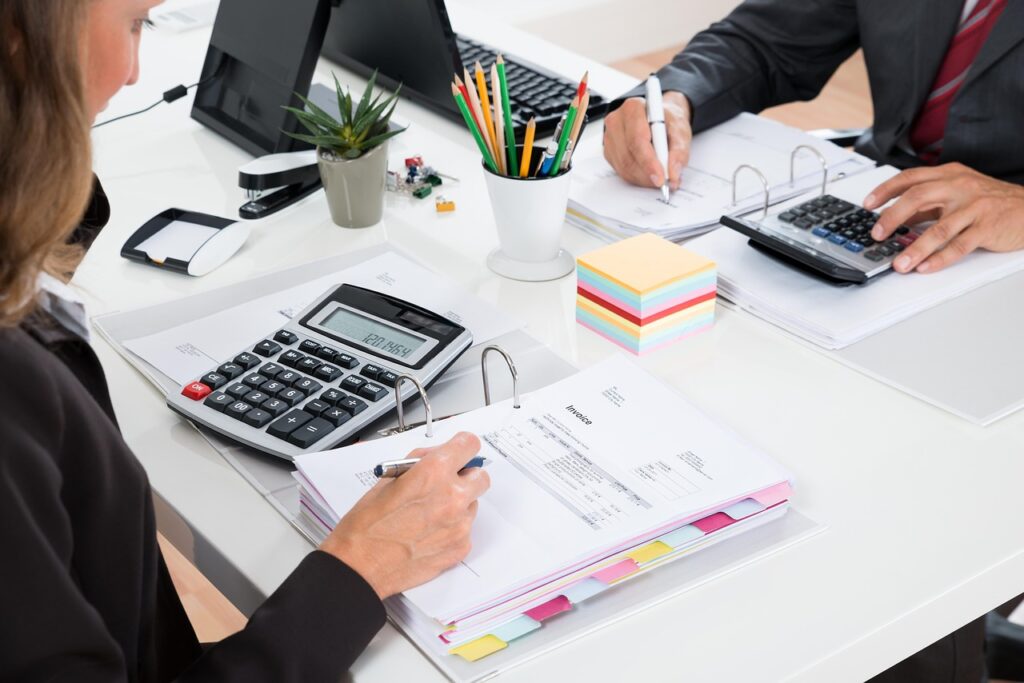 Les avantages fiscaux et sociaux liés à l'assurance responsabilité civile professionnelle