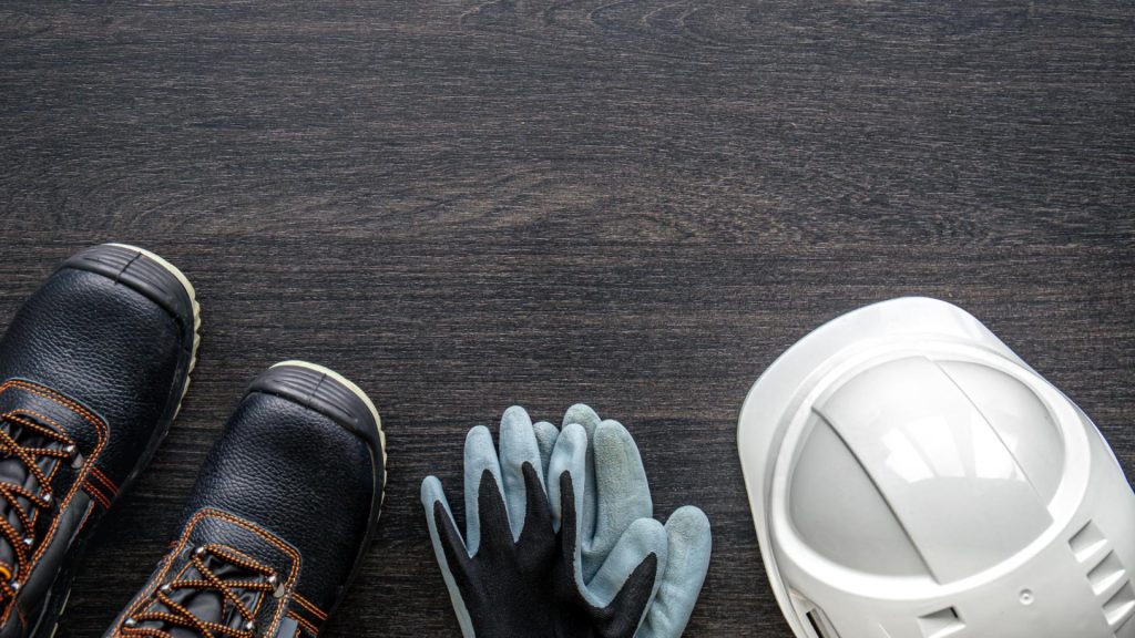 Chaussures de sécurité conformes à la norme en ISO 20345 : 2022 : comment bien choisir ?