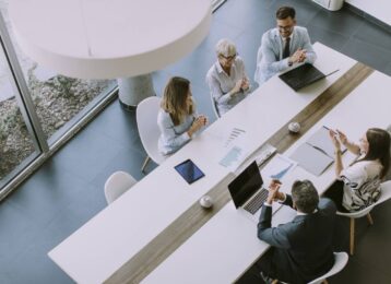 Solutions concrètes pour aménager des espaces administratifs confortables et performants