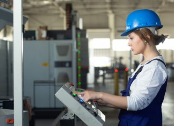 Fabrication sur mesure ou production internalisée : quelle stratégie choisir pour un équipement technique ?