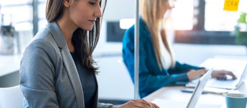 L’intelligence artificielle, moteur de la transformation digitale et du management de transition en entreprise